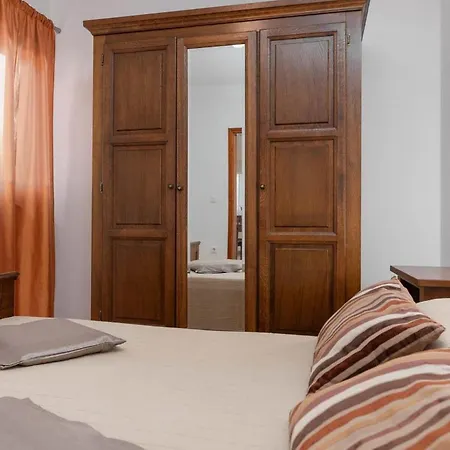 Saladinka 1 Holiday home