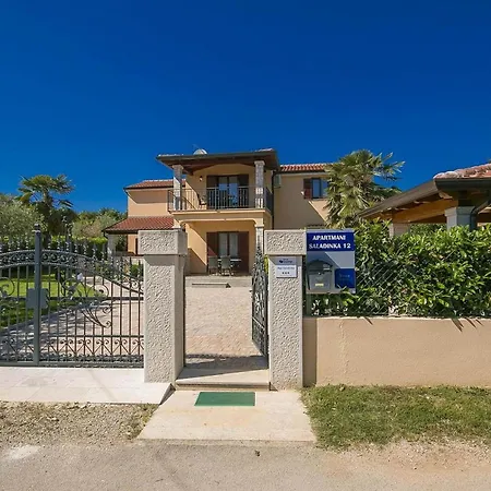 Ferienhaus Saladinka 1